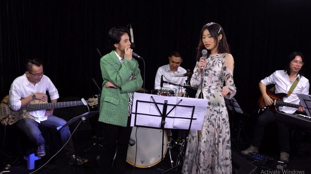 Vũ Cát Tường mở liveshow nhạc sống cùng Lona, Han Sara và Ali Hoàng Dương - Ảnh 4.