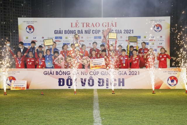 TP Hồ Chí Minh I lần thứ 2 vô địch giải bóng đá Nữ Cúp Quốc gia 2021 - Ảnh 9.