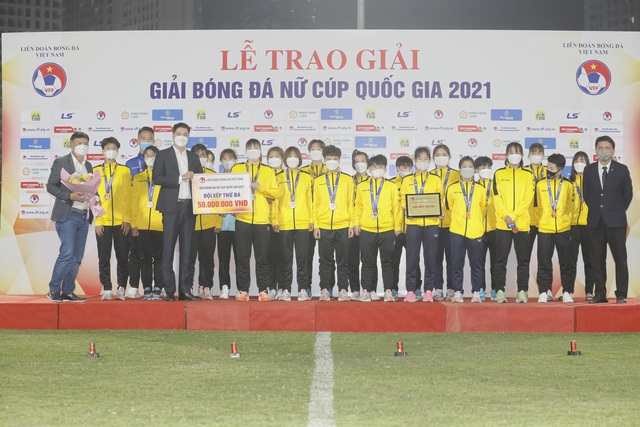 TP Hồ Chí Minh I lần thứ 2 vô địch giải bóng đá Nữ Cúp Quốc gia 2021 - Ảnh 6.