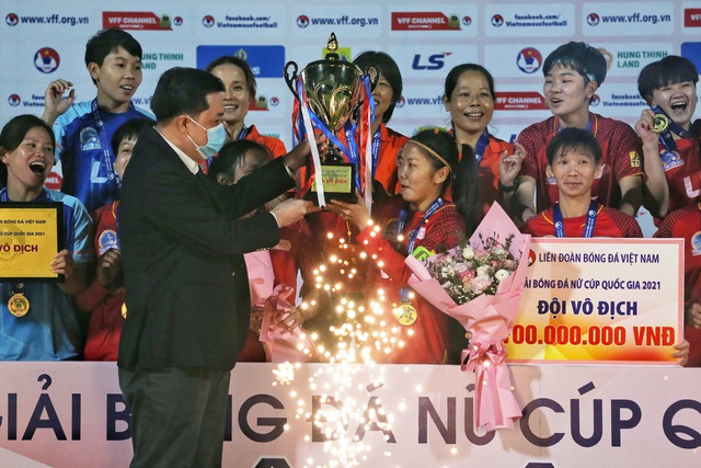 TP Hồ Chí Minh I lần thứ 2 vô địch giải bóng đá Nữ Cúp Quốc gia 2021 - Ảnh 8.