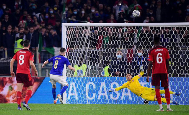 Vòng loại World Cup 2022 | ĐT Italia chia điểm trên sân nhà trước ĐT Thụy Sĩ - Ảnh 3.