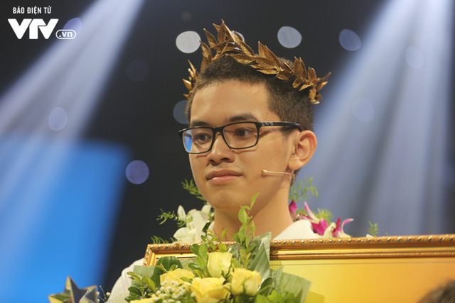Nguyễn Hoàng Khánh giúp Quảng Ninh có nhiều nhà vô địch Olympia nhất - Ảnh 2.