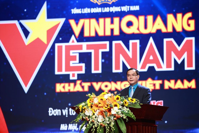 Vinh quang Việt Nam 2021: Tôn vinh 9 cá nhân, tập thể tiêu biểu - Ảnh 1.