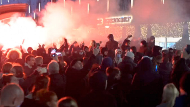 Hà Lan: Cảnh sát nổ súng vào người biểu tình khiến ít nhất 7 người bị thương - Ảnh 2.