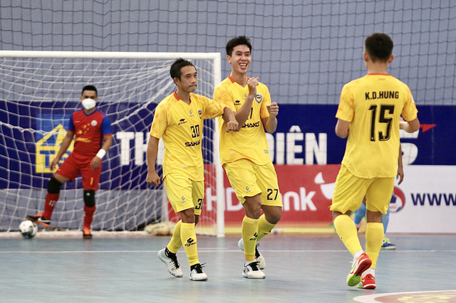 Futsal | Thái Sơn Nam gia cố ngôi đầu trước sự bám đuổi của Zetbit Sài Gòn - Ảnh 1.