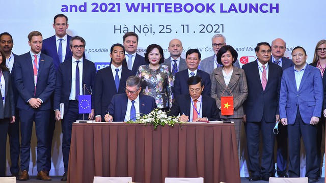 Gặp gỡ Châu Âu 2021: Đối tác Việt Nam – EU hậu COVID-19 và công bố Sách Trắng EuroCham 2021 - Ảnh 10.