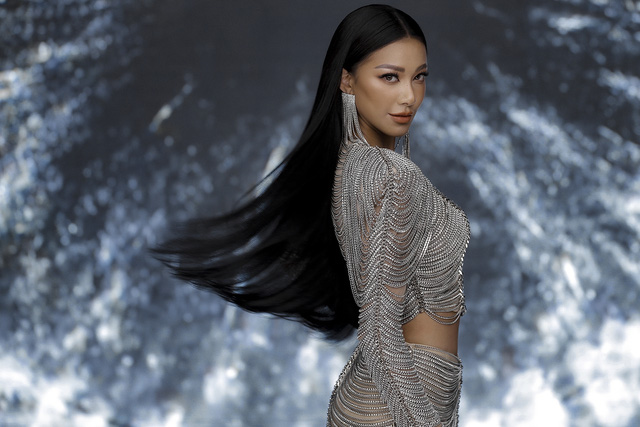 Vừa tới Israel thi Hoa hậu Hoàn vũ, Kim Duyên tung bộ ảnh diện 6 thiết kế - Ảnh 10.