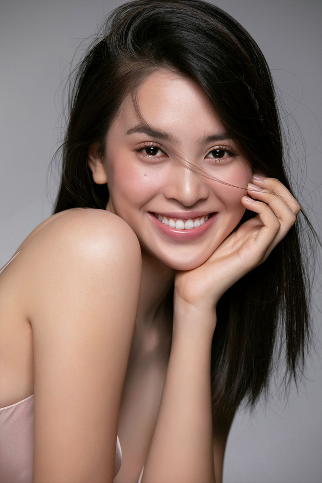 Cận cảnh gương mặt đẹp hoàn hảo của lịch sử Hoa hậu Việt Nam - Ảnh 6.
