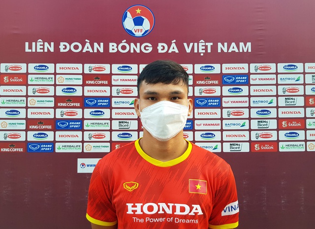ĐT Việt Nam hứng khởi tập luyện trong ngày HLV trưởng Park Hang-seo trở lại - Ảnh 3.