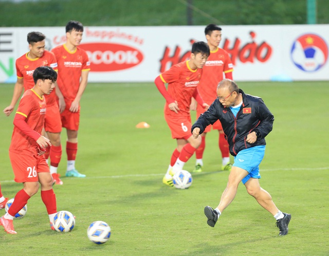 Đình Trọng: “Tôi đang rất sẵn sàng để ra sân trong trận đấu với Nhật Bản” - Ảnh 8.