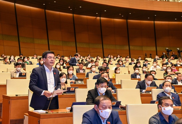 Bộ trưởng Nguyễn Hồng Diên: Kéo dài giá FIT điện gió là không hợp lý - Ảnh 1.