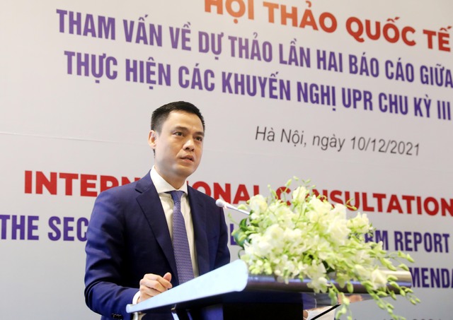 Việt Nam bảo vệ và thúc đẩy quyền con người, đặt con người làm trung tâm - Ảnh 1.