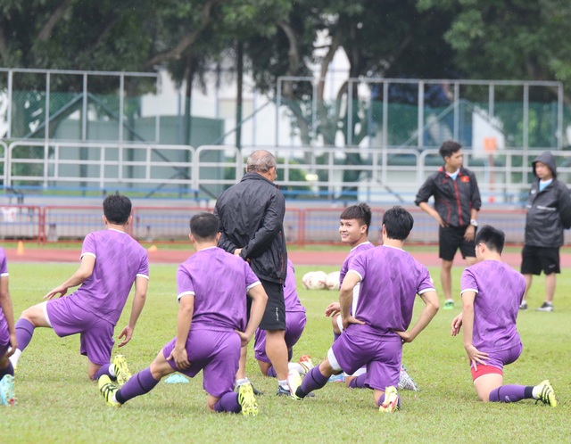 ĐT Việt Nam sẵn sàng cho trận đấu với ĐT Malaysia - Ảnh 6.