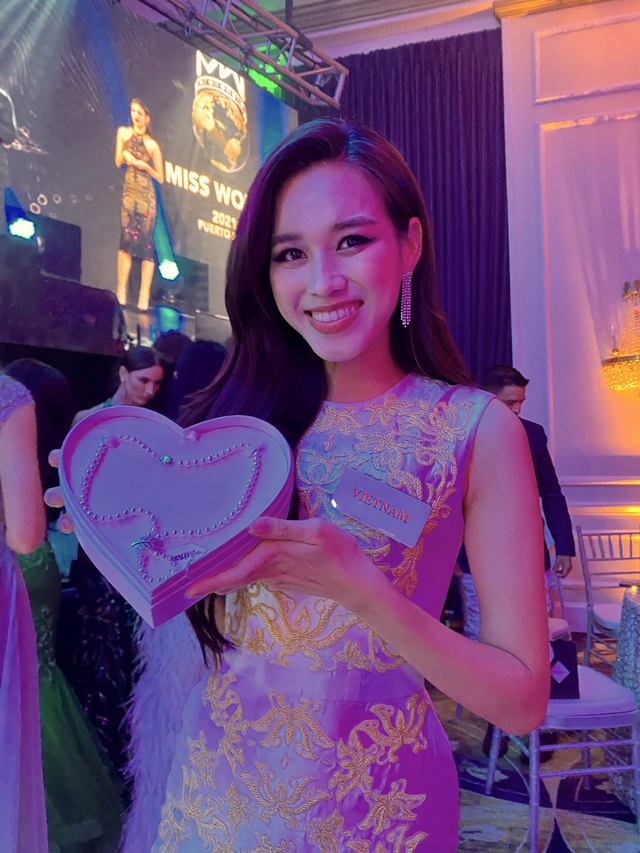 Đỗ Thị Hà khoe sắc vóc trước thềm chung kết Miss World 2021 - Ảnh 6.