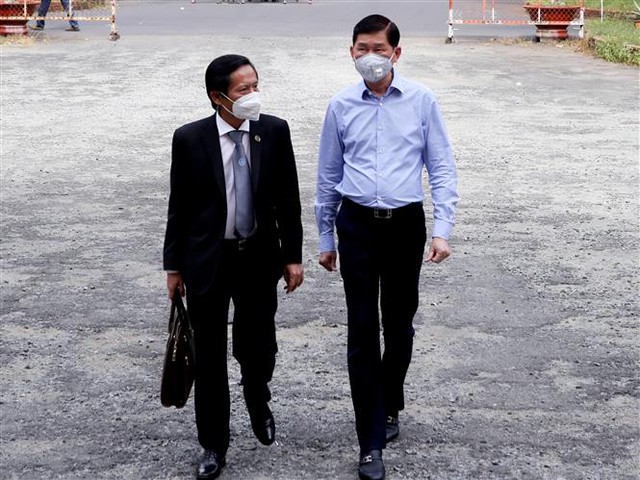 Vụ án gây thiệt hại hơn 672 tỷ đồng tại Tổng Công ty SAGRI: Lê Tấn Hùng bị phạt 25 năm tù, Trần Vĩnh Tuyến 6 năm tù - Ảnh 1.