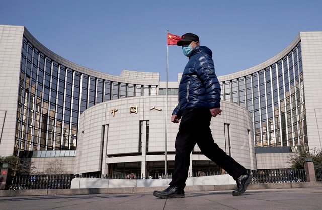 Lo kinh tế giảm tốc, Trung Quốc hạ lãi suất cho vay - Ảnh 1.