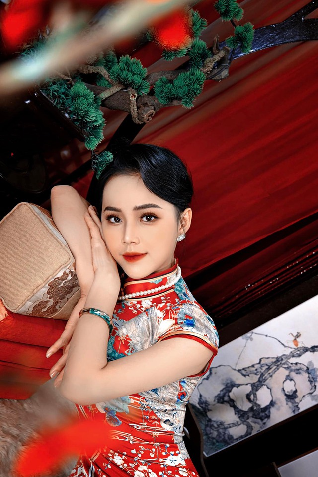 Minh Thu hóa cô gái Trung Hoa trong bộ ảnh mới | VTV.VN