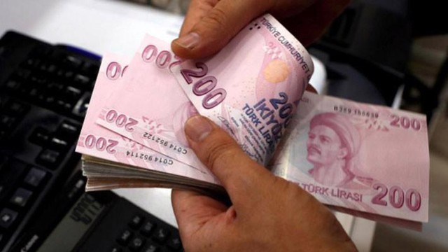 Thổ Nhĩ Kỳ bảo đảm quyền lợi cho người gửi tiền ngân hàng - Ảnh 1.