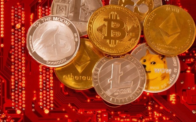 Bitcoin hay Ethereum sẽ “nhanh chân” chạm các ngưỡng kỷ lục mới trước? - Ảnh 1.