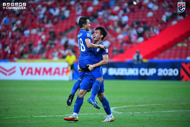 HLV Polking: ĐT Thái Lan đã chạm một tay vào cúp vô địch - Ảnh 1.