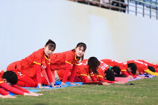 Hot girl Thanh Nhã của tuyển nữ Việt Nam quyết tâm giành suất trong đội hình dự SEA Games 31 - Ảnh 1.