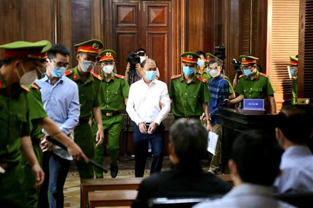 Xét xử vụ án tại Tổng Công ty Nông nghiệp Sài Gòn gây thiệt hại 672 tỷ đồng - Ảnh 3.