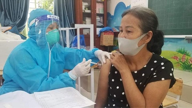 Hơn 1 triệu ca COVID-19 tại Việt Nam đã khỏi bệnh; có thể tiêm trộn mũi vaccine bổ sung, tăng cường không? - Ảnh 2.