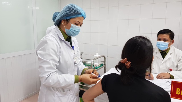 Cuối tháng 2/2021, Việt Nam có khoảng 5 triệu liều vaccine phòng COVID-19 - Ảnh 1.