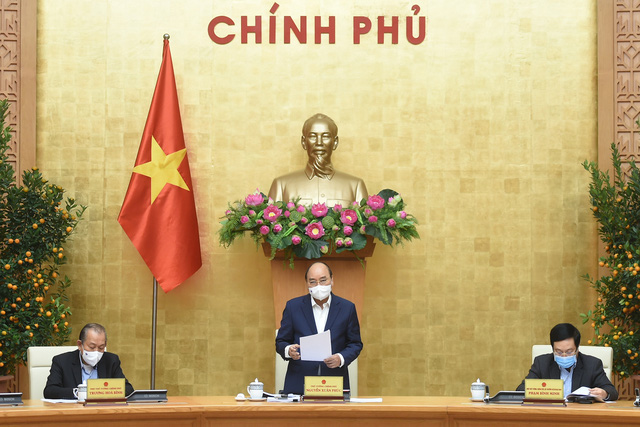 Thủ tướng Nguyễn Xuân Phúc: Tạo mọi điều kiện cho kinh tế tư nhân yên tâm đầu tư, kinh doanh - Ảnh 1.