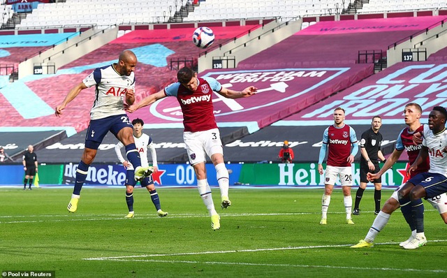 West Ham 2-1 Tottenham: Lingard tỏa sáng, Moyes lần đầu thắng Mourinho - Ảnh 5.