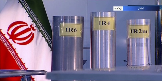 Iran kêu gọi Mỹ quay lại thỏa thuận hạt nhân - Ảnh 1.