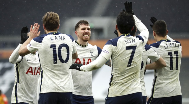 Tottenham 2-0 West Brom: Harry Kane ghi dấu ấn ngày trở lại - Ảnh 3.