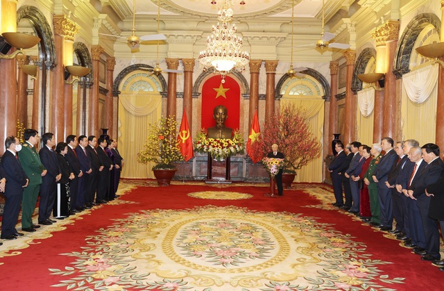 Tổng Bí thư, Chủ tịch nước Nguyễn Phú Trọng chúc Tết các đồng chí lão thành Cách mạng - Ảnh 1.