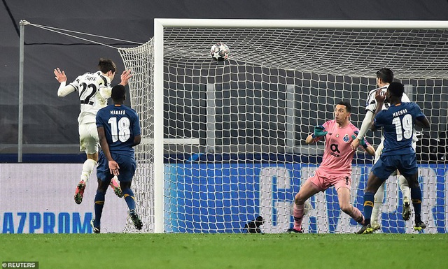 Juventus 3-2 FC Porto: Chơi hơn người, Juventus vẫn bị loại cay đắng - Ảnh 4.