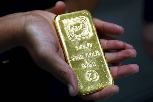 Giá vàng tiếp tục nhảy vọt, tăng gần nửa triệu đồng mỗi lượng - Ảnh 1.