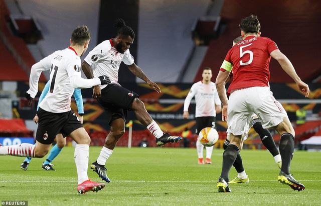 Man Utd 1-1 AC Milan: Quỷ đỏ đánh rơi chiến thắng ở phút bù giờ - Ảnh 1.
