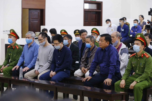 Ông Đinh La Thăng bị tuyên phạt 11 năm tù vụ Ethanol Phú Thọ - Ảnh 6.