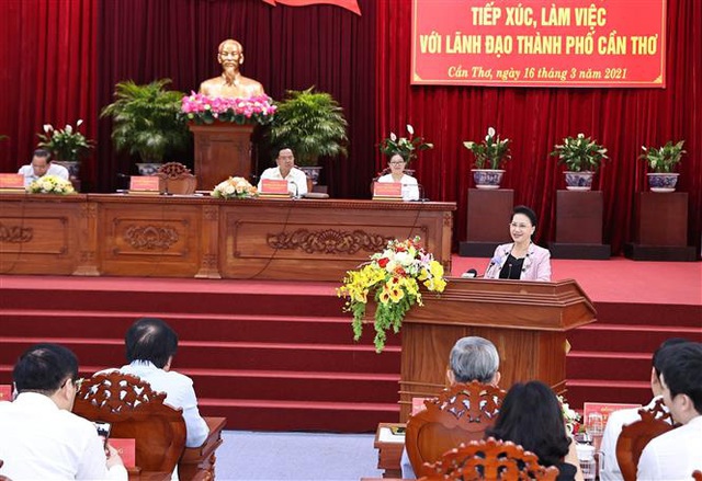 Chủ tịch Quốc hội Nguyễn Thị Kim Ngân: Cần Thơ cần thành đô thị hạt nhân vùng ĐBSCL - Ảnh 1.