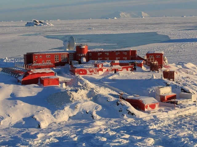 Chile đã đưa vaccine COVID-19 tới Nam Cực - Ảnh 1.