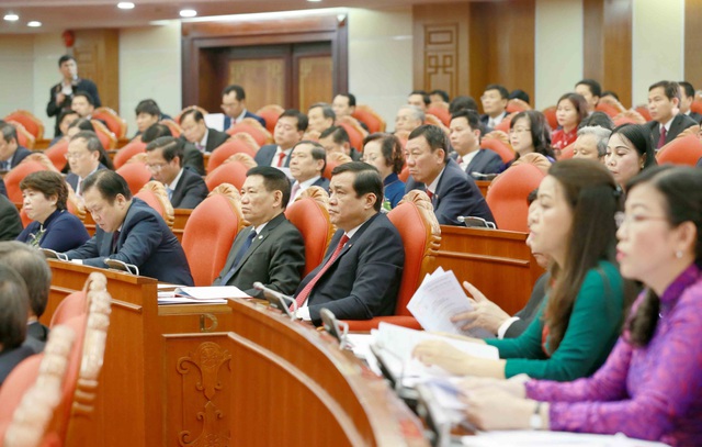 ẢNH: Ngày khai mạc Hội nghị lần thứ 2 Ban Chấp hành Trung ương Đảng khóa XIII - Ảnh 8.