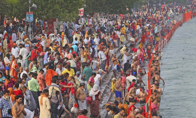 Ấn Độ lo ngại bùng phát dịch từ các sự kiện tôn giáo - Ảnh 1.