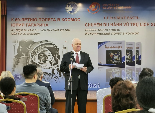 60 năm chuyến bay vào vũ trụ của Yuri Gagarin và ra mắt ấn phẩm lưu trữ Chuyến du hành vũ trụ lịch sử - Ảnh 3.