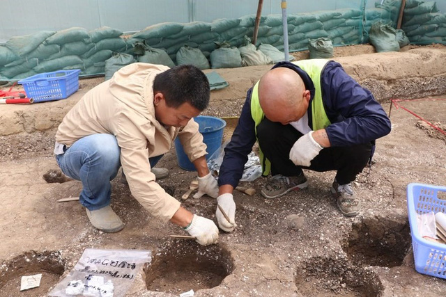 Phát hiện hàng chục mộ cổ chứa hài cốt còn nguyên vẹn ở miền Nam Trung Quốc - Ảnh 3.