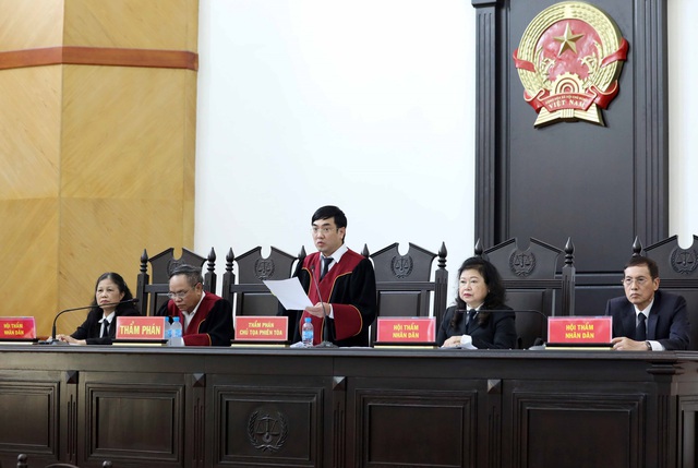 Nguyên Tổng Giám đốc TISCO Trần Trọng Mừng bị tuyên phạt 9 năm 6 tháng tù - Ảnh 1.