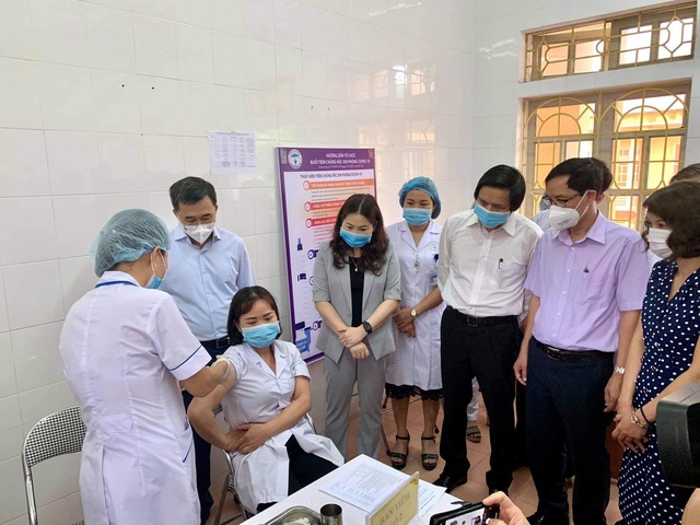 Bộ Y tế kiểm tra công tác phòng, chống dịch COVID-19 tại Yên Bái - Ảnh 4.