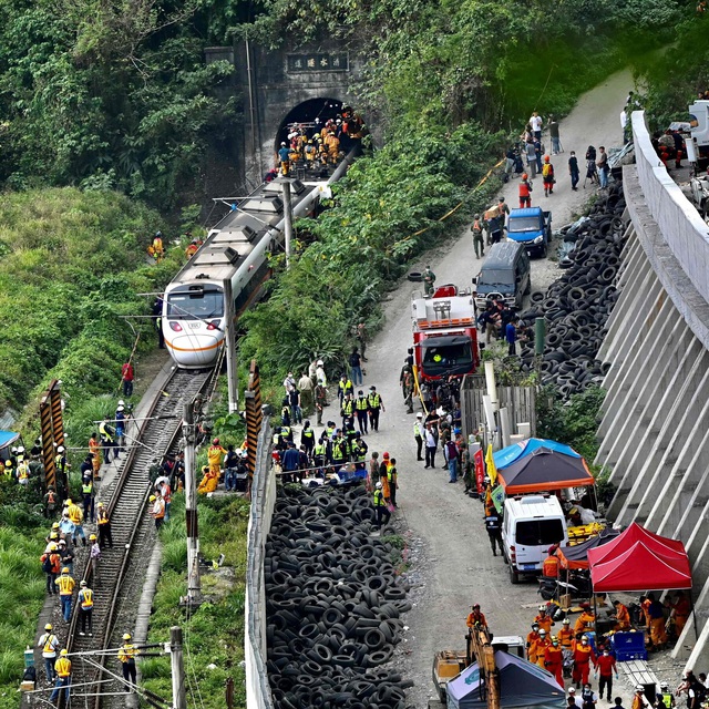 Tai nạn tàu hỏa tại Đài Loan (Trung Quốc): Nỗ lực giải cứu đang được tiến hành - Ảnh 5.