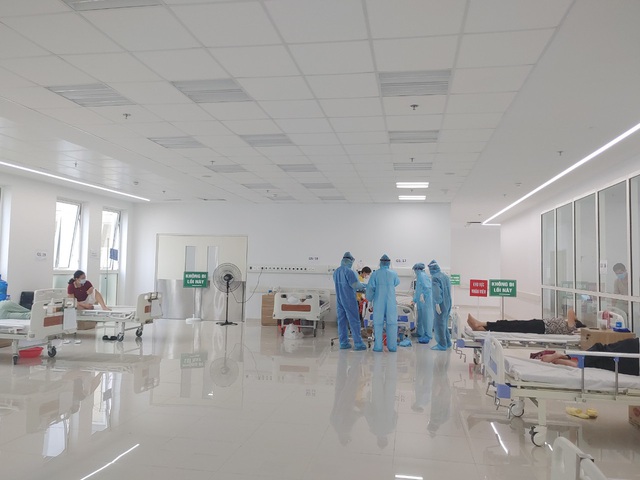 Hình ảnh mới nhất từ Bệnh viện dã chiến Bạch Mai cơ sở Hà Nam - Ảnh 1.