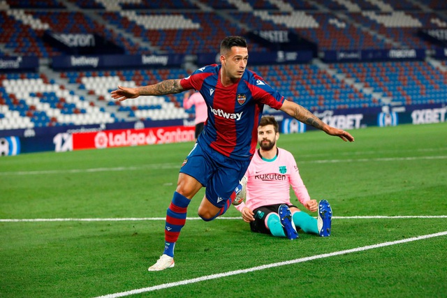 Hoà Levante, Barca hụt hơi trong cuộc đua vô địch La Liga với Real và Atletico - Ảnh 4.