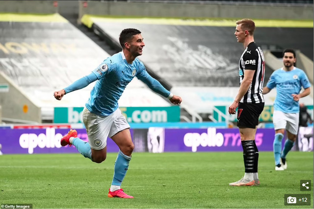 Newcastle 3-4 Man City: Ferran Torres lập hat-trick, MC ngược dòng ngoạn mục - Ảnh 2.