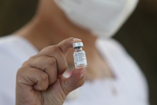Hàng tỷ liều vaccine sẽ được bán với giá thấp cho các nước nghèo - Ảnh 1.
